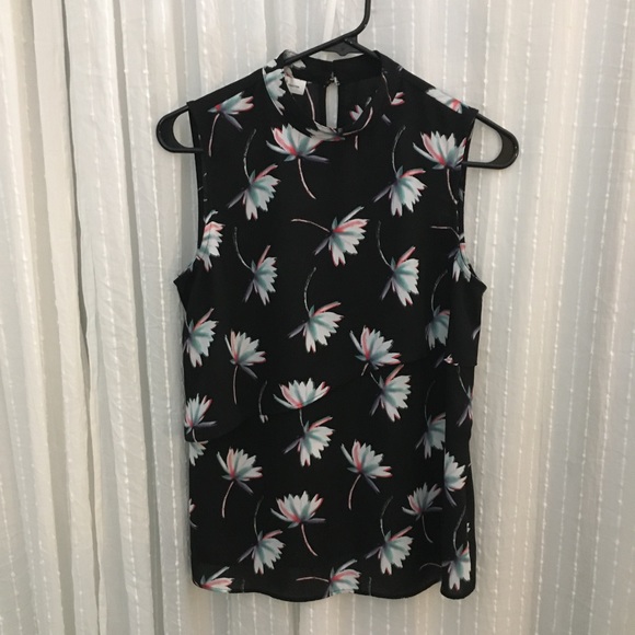 HighNeck top - Picture 2 of 2